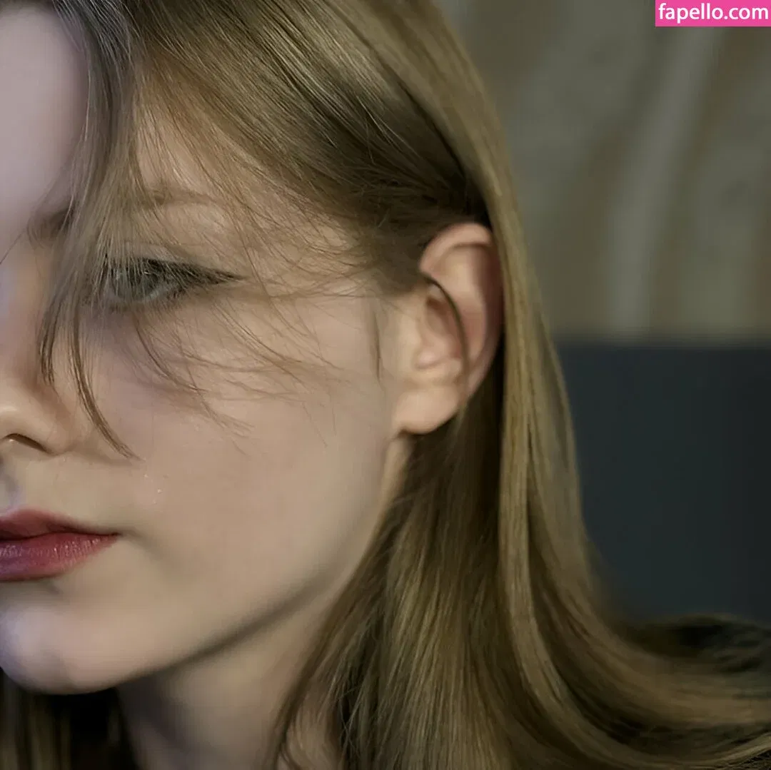 Vwemor Onlyfans Photo Gallery 