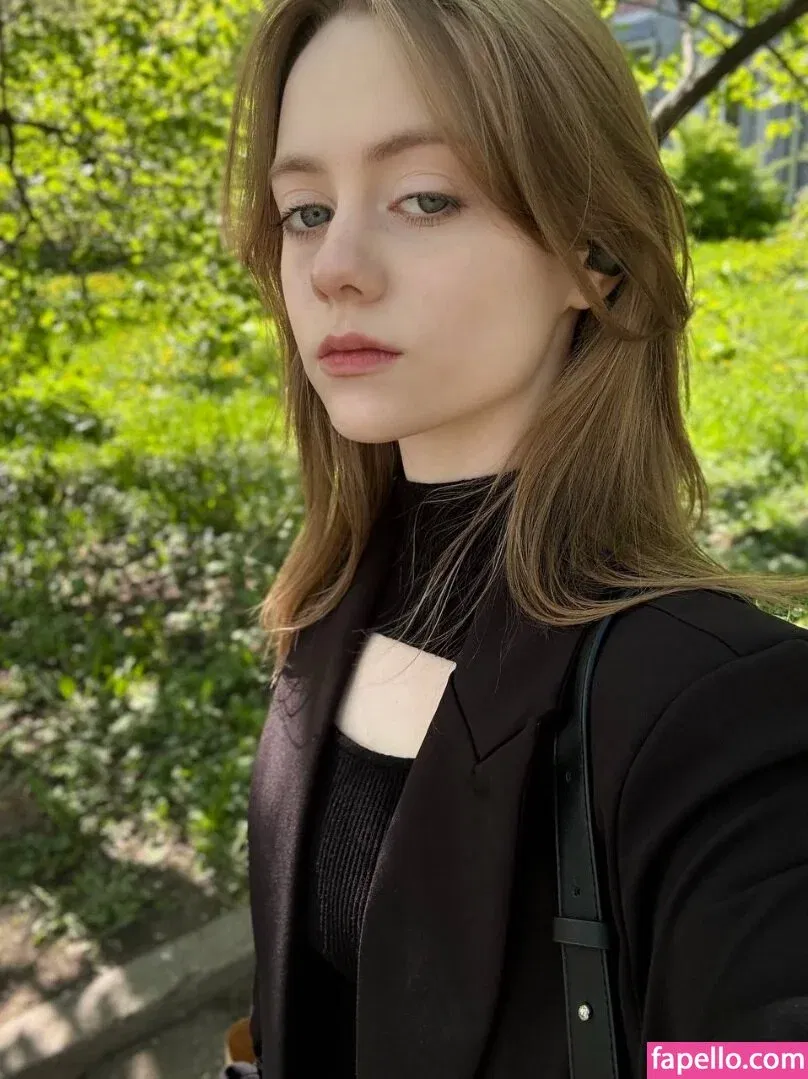 Vwemor Onlyfans Photo Gallery 