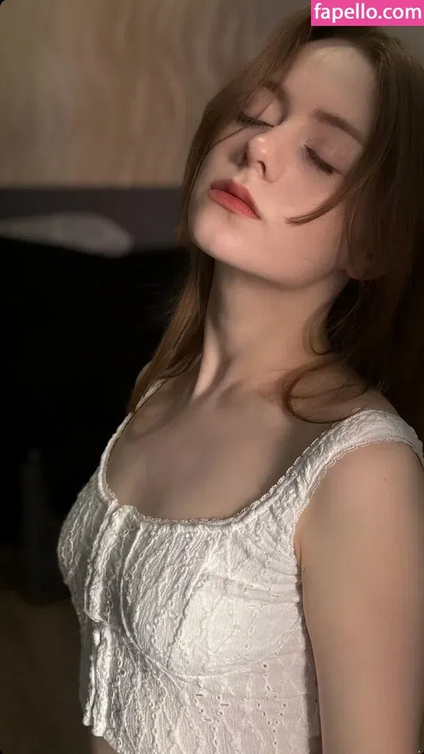 Vwemor Onlyfans Photo Gallery 