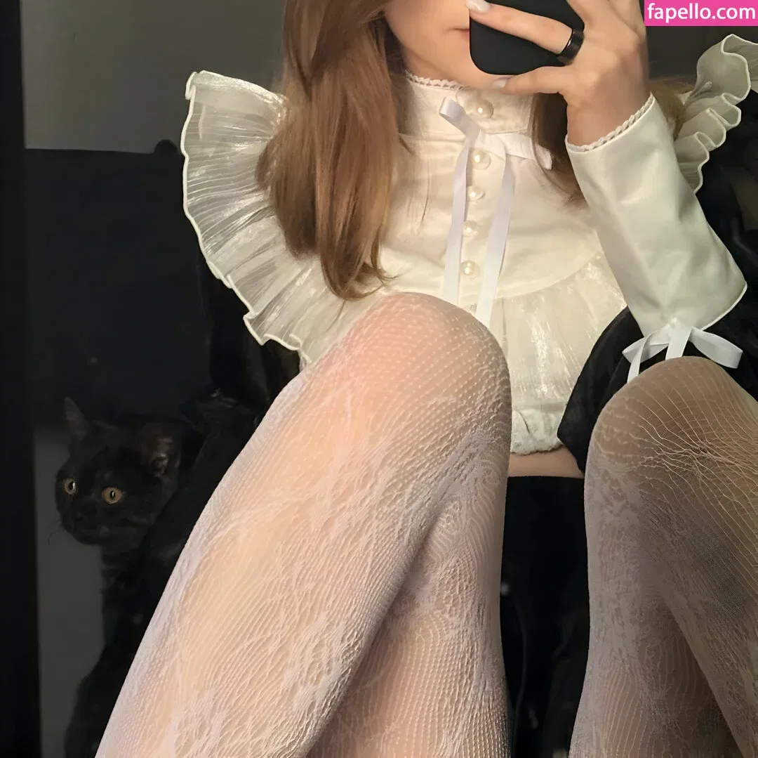 Vwemor Onlyfans Photo Gallery 