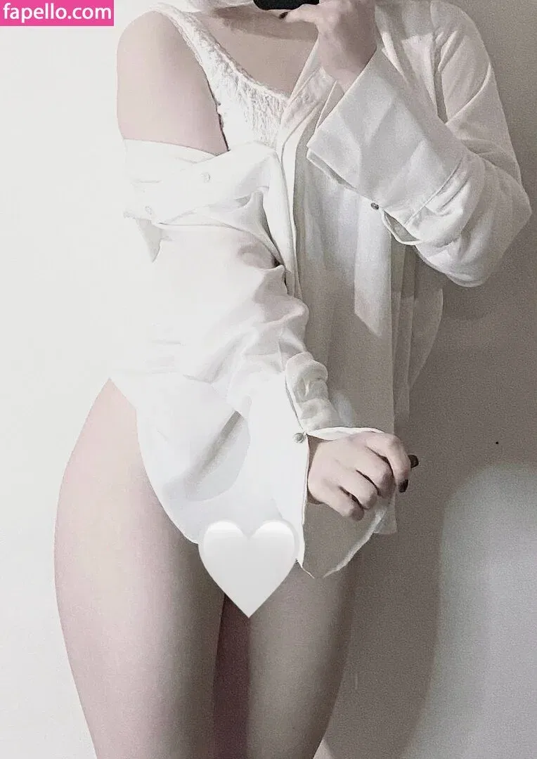 Vwemor Onlyfans Photo Gallery 