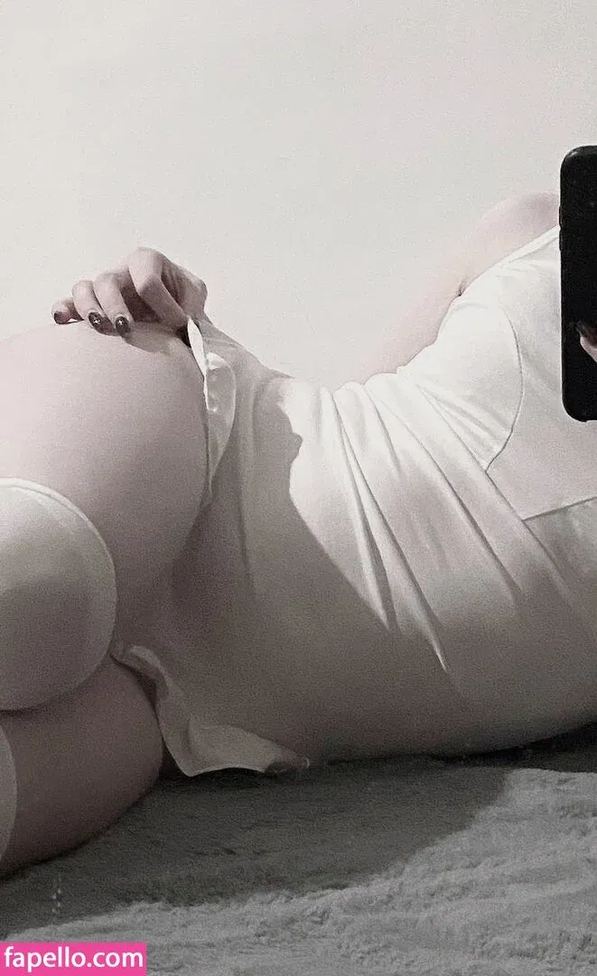 Vwemor Onlyfans Photo Gallery 