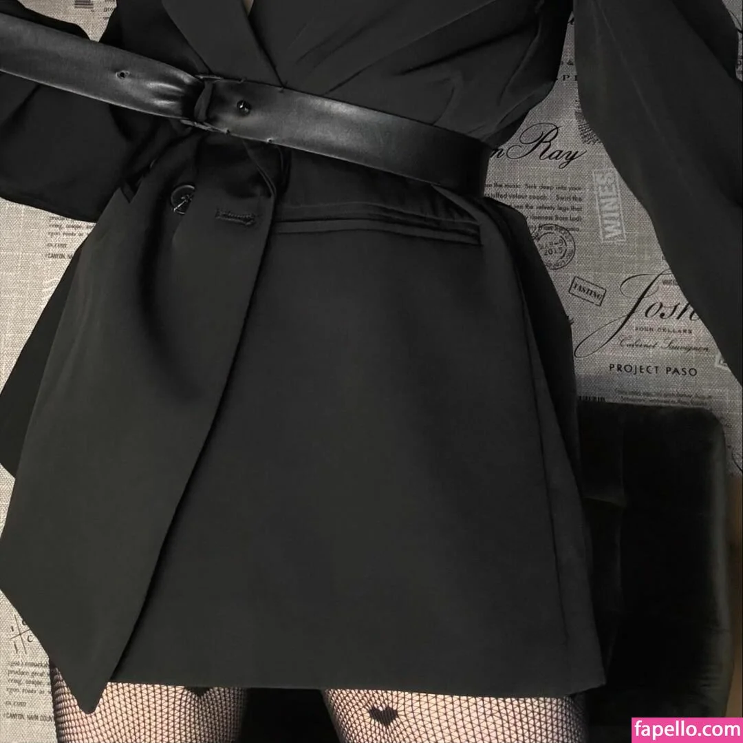 Vwemor Onlyfans Photo Gallery 