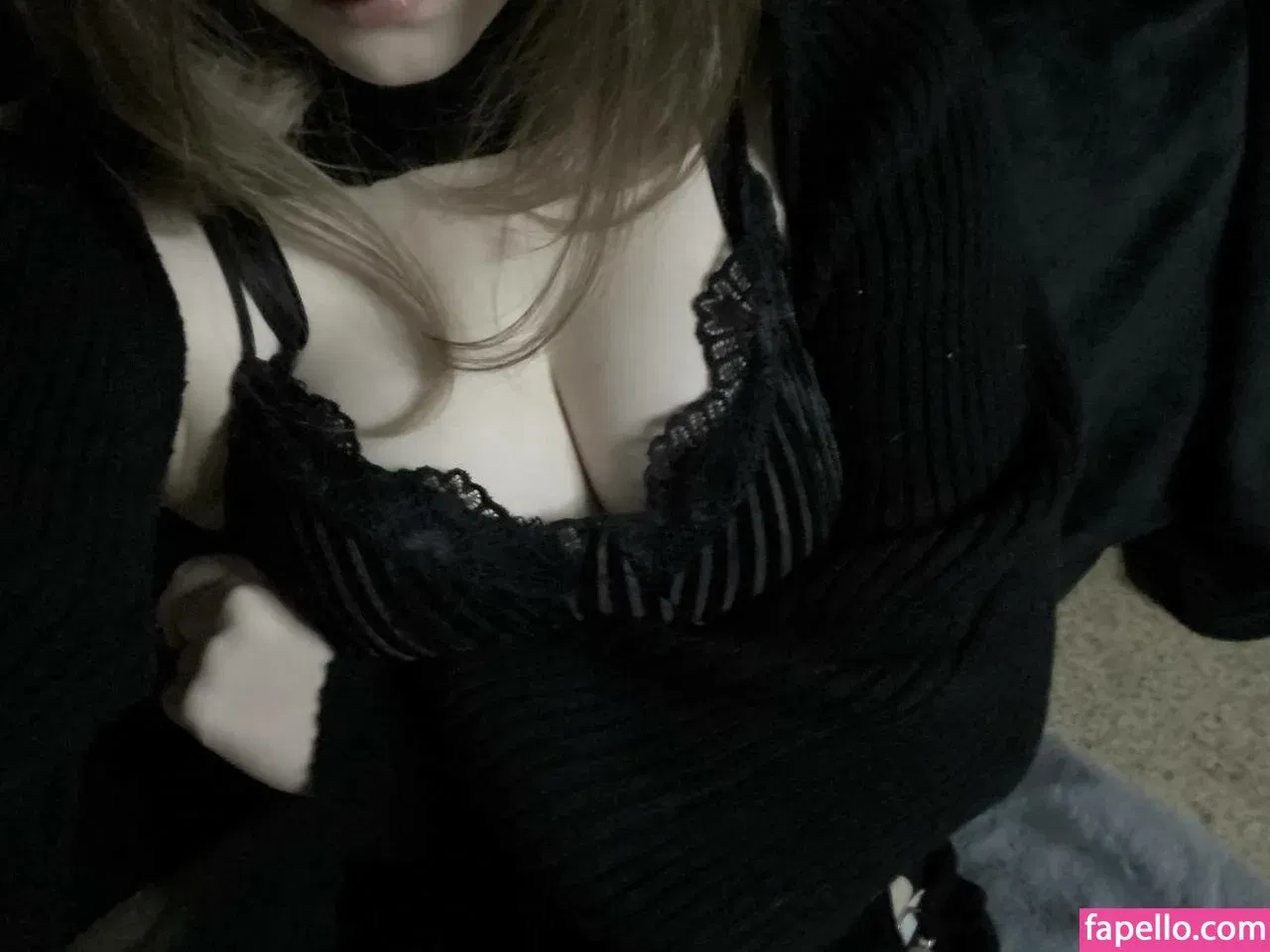 Vwemor Onlyfans Photo Gallery 