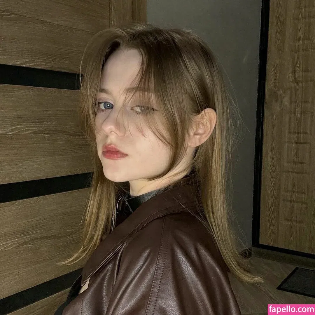 Vwemor Onlyfans Photo Gallery 