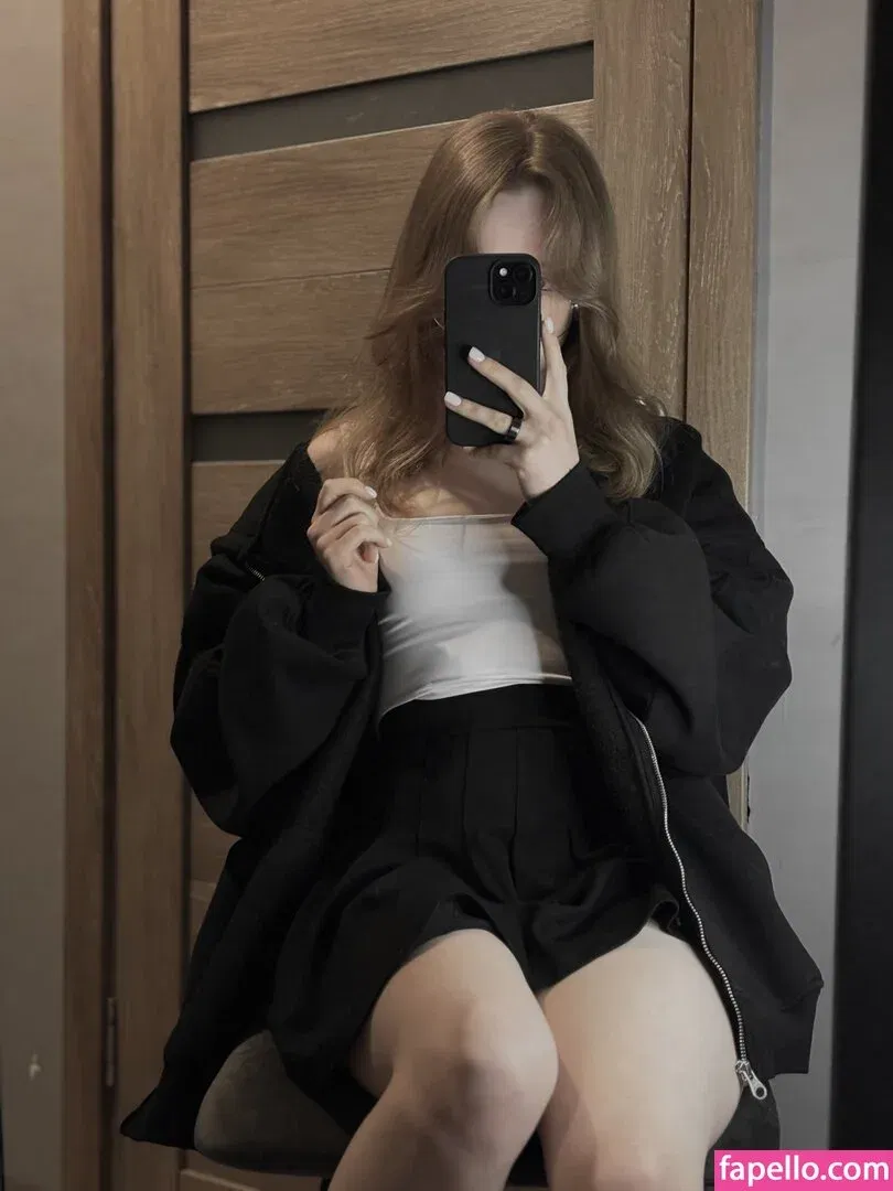 Vwemor Onlyfans Photo Gallery 