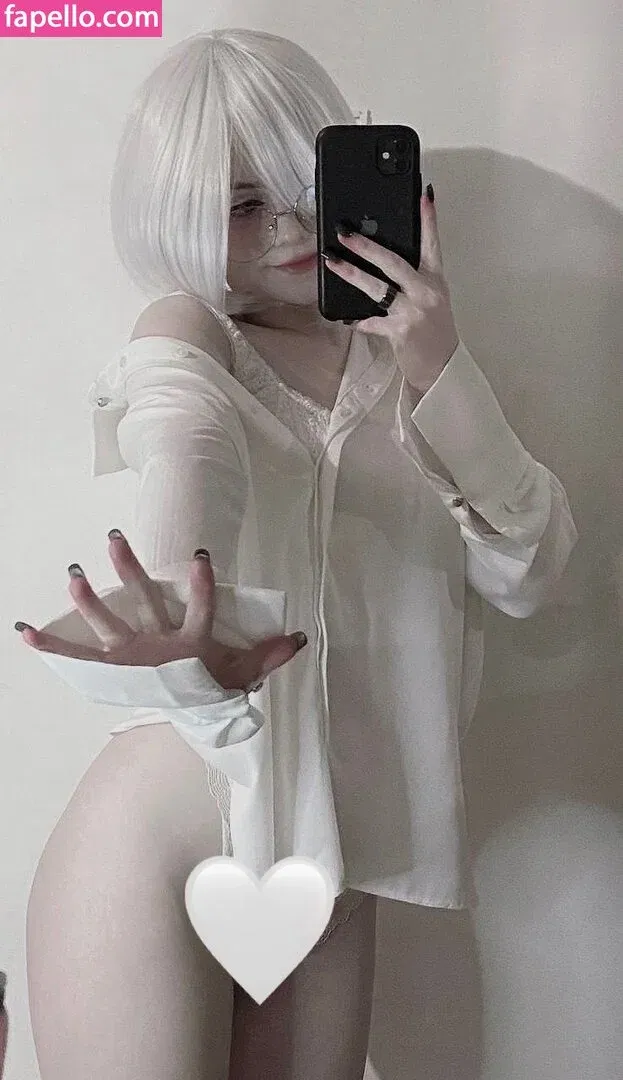 Vwemor Onlyfans Photo Gallery 