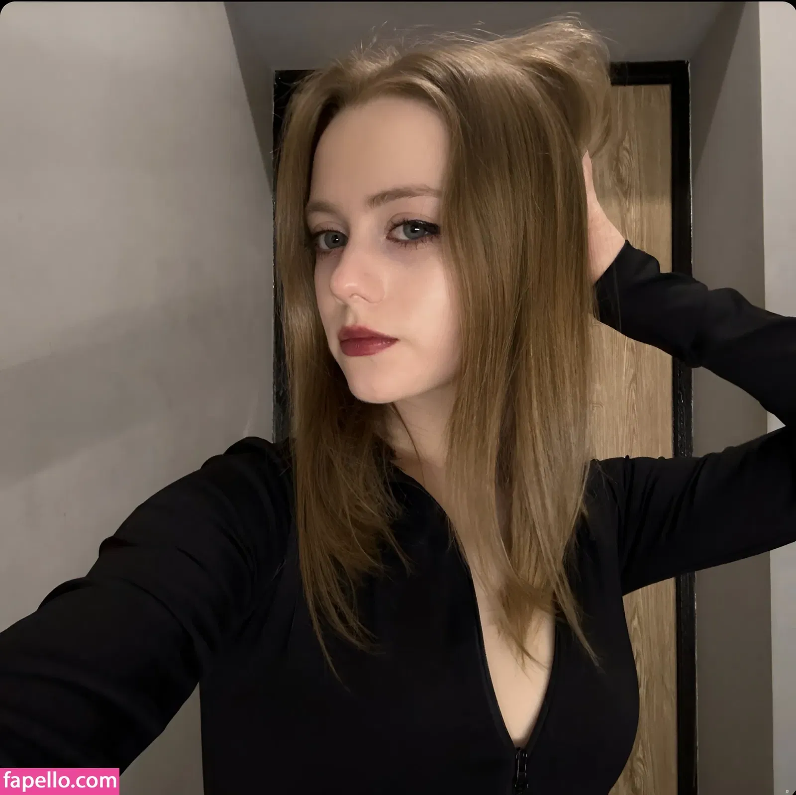 Vwemor Onlyfans Photo Gallery 