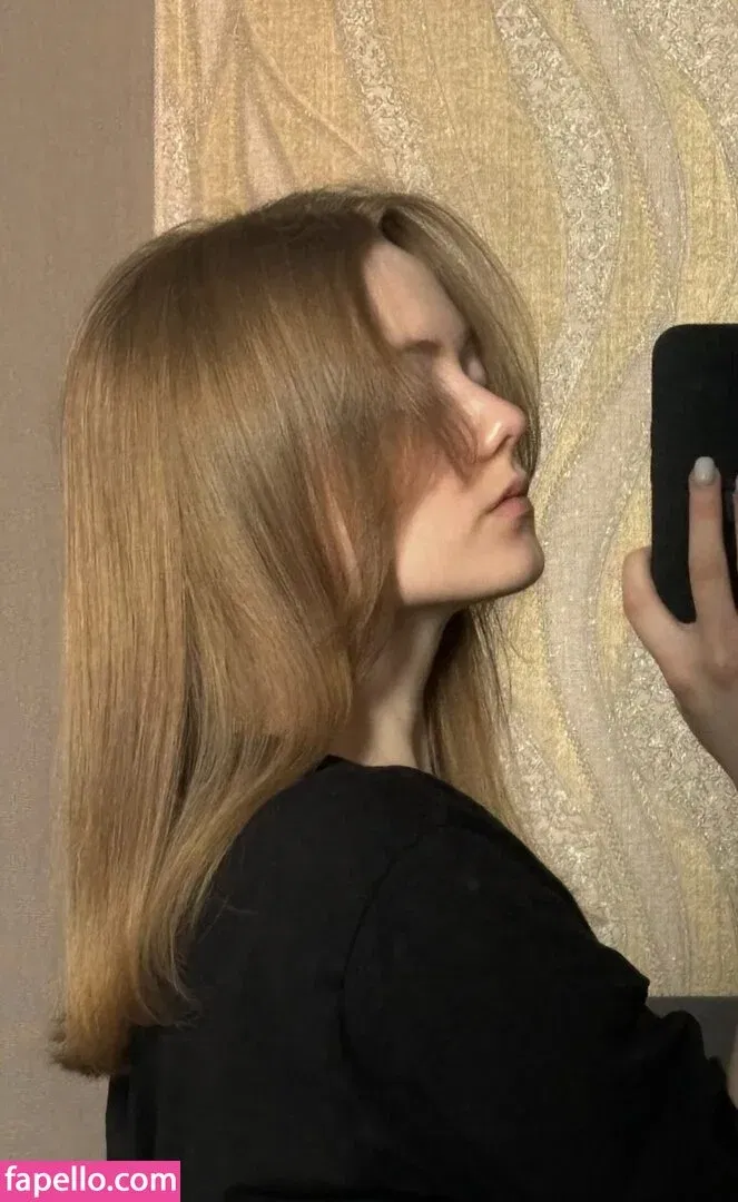 Vwemor Onlyfans Photo Gallery 