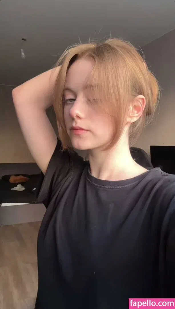 Vwemor Onlyfans Photo Gallery 