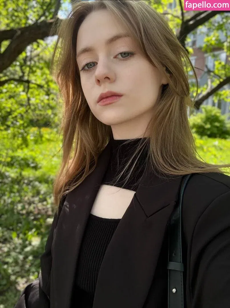 Vwemor Onlyfans Photo Gallery 