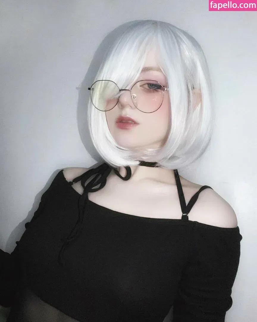 Vwemor Onlyfans Photo Gallery 