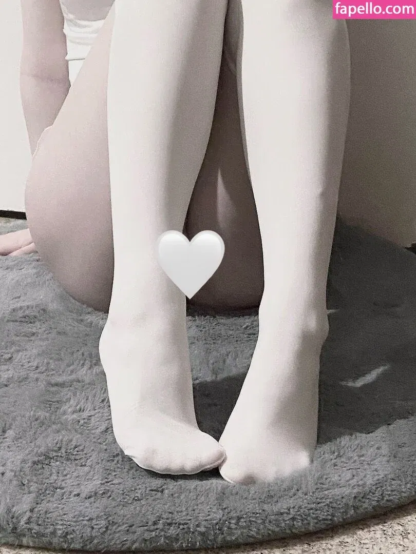 Vwemor Onlyfans Photo Gallery 