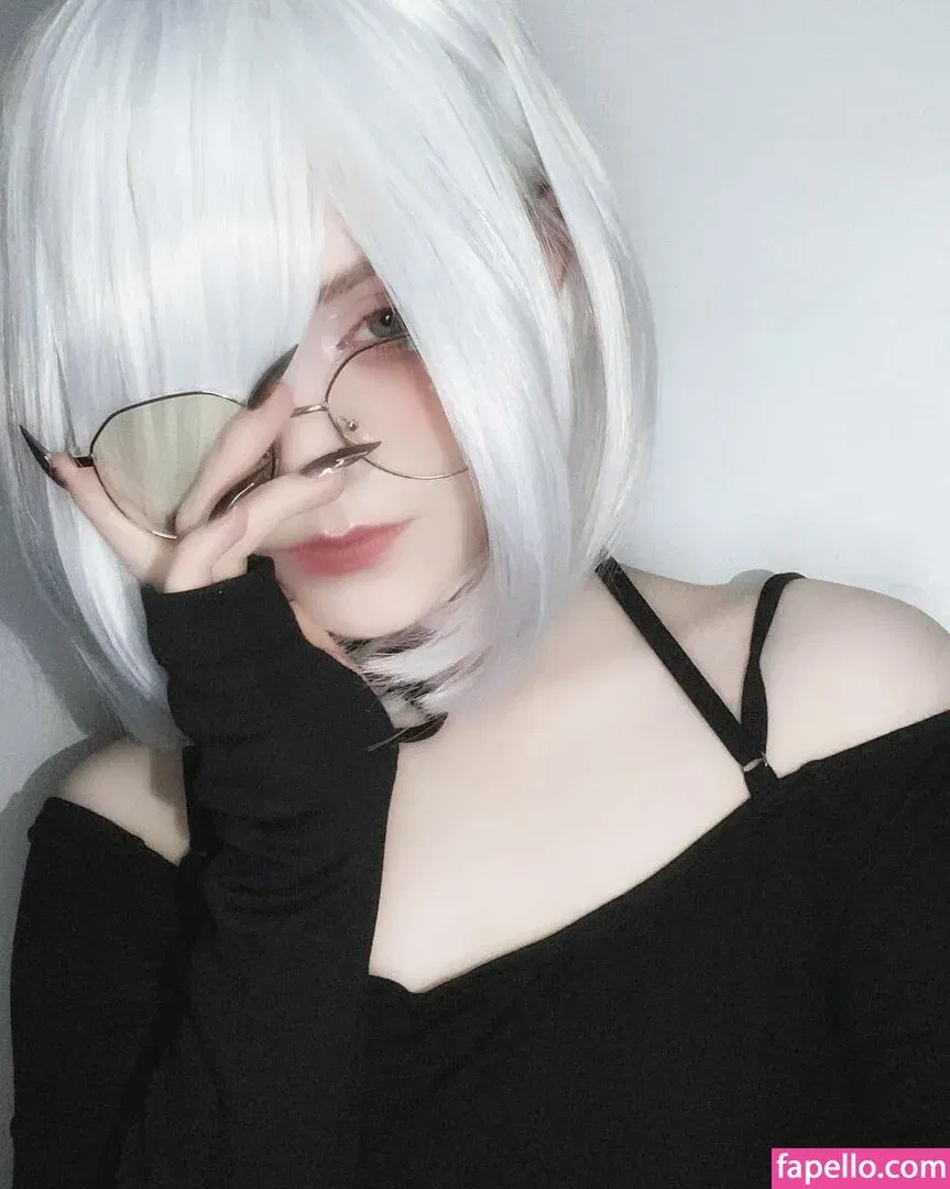 Vwemor Onlyfans Photo Gallery 