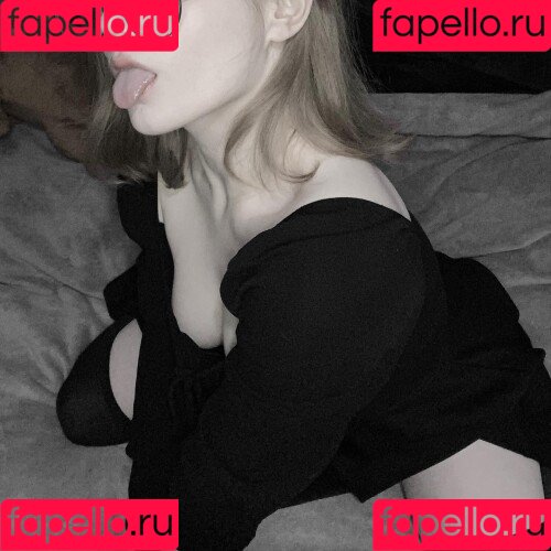 Vwemor Onlyfans Photo Gallery 