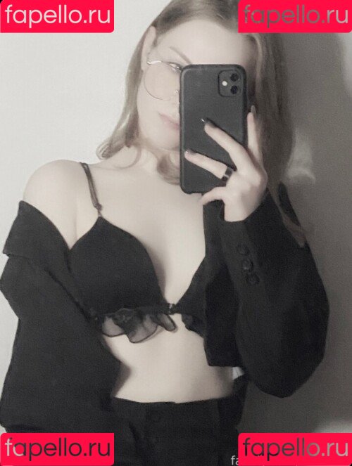 Vwemor Onlyfans Photo Gallery 