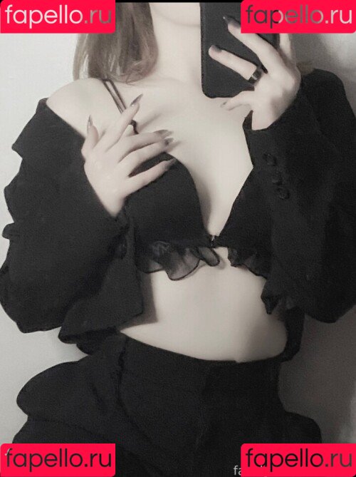 Vwemor Onlyfans Photo Gallery 