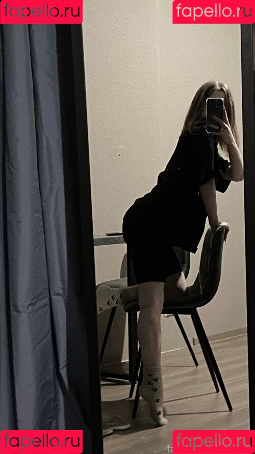 Vwemor Onlyfans Photo Gallery 