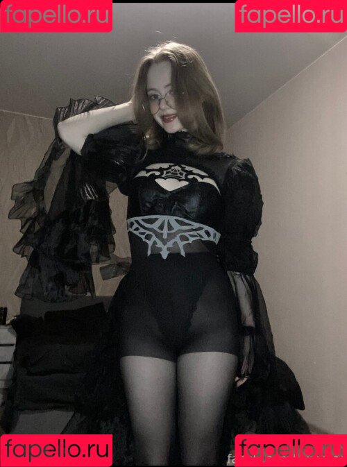 Vwemor Onlyfans Photo Gallery 