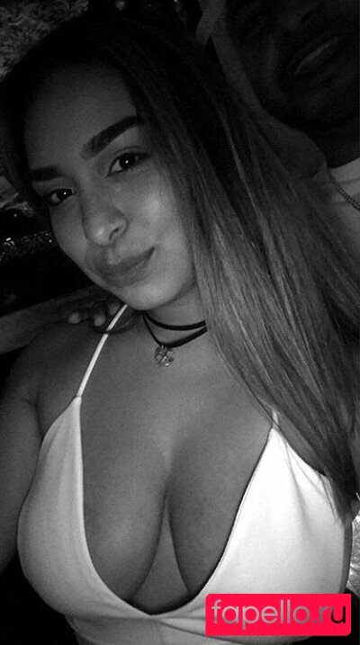 Cecilia Rosales Nude Onlyfans Photo 36