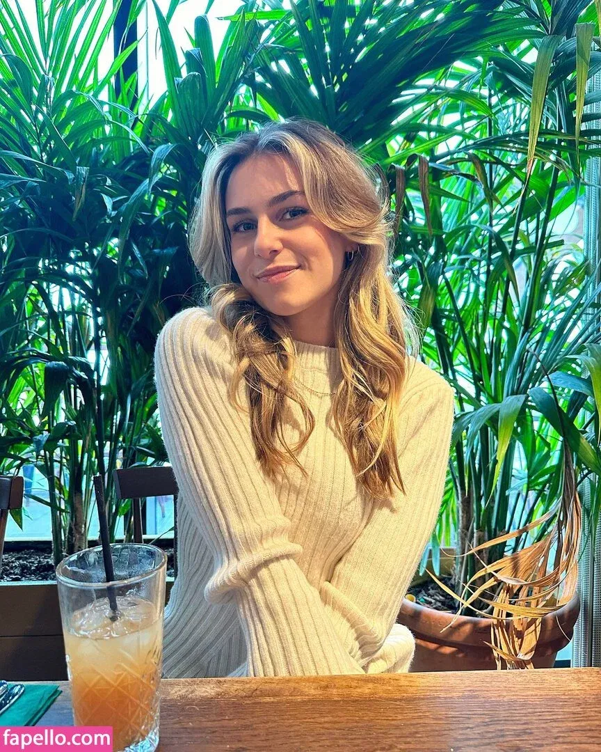 Shannon Langdon Onlyfans Photo Gallery 