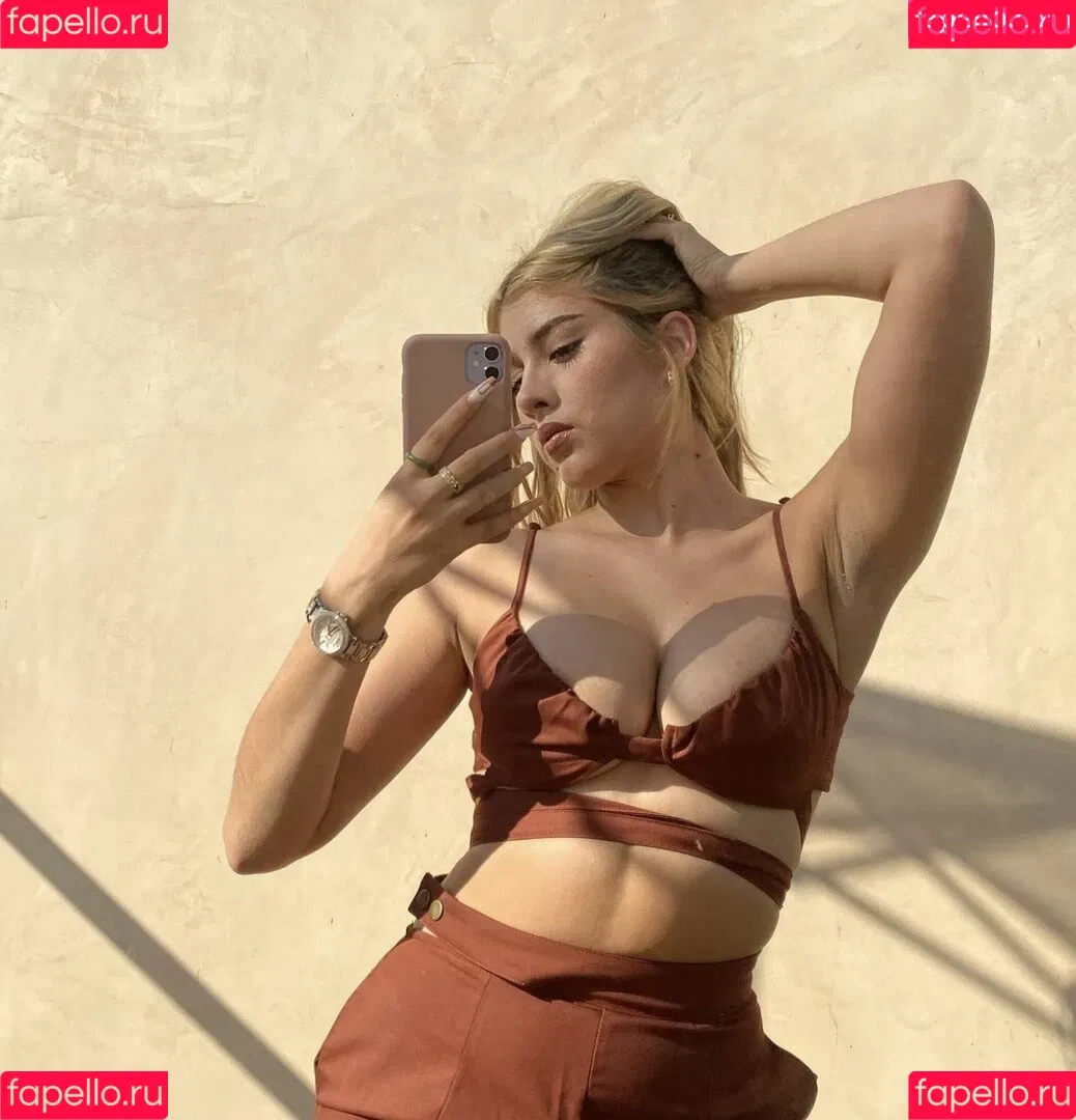 Laurimfgarciaa Onlyfans Photo Gallery 