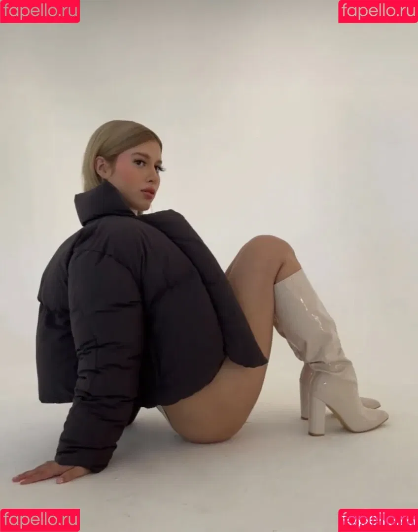 Laurimfgarciaa Onlyfans Photo Gallery 