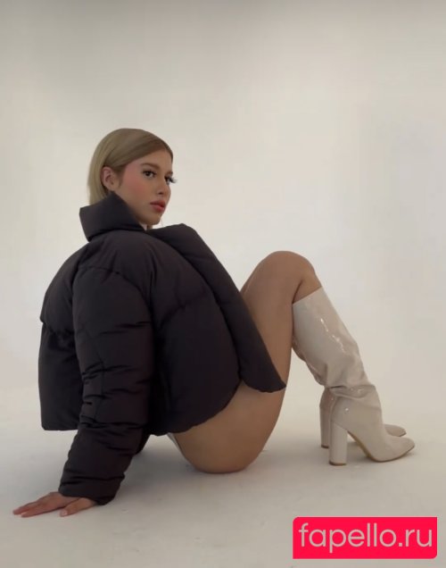Laurimfgarciaa Nude Onlyfans Photo 26