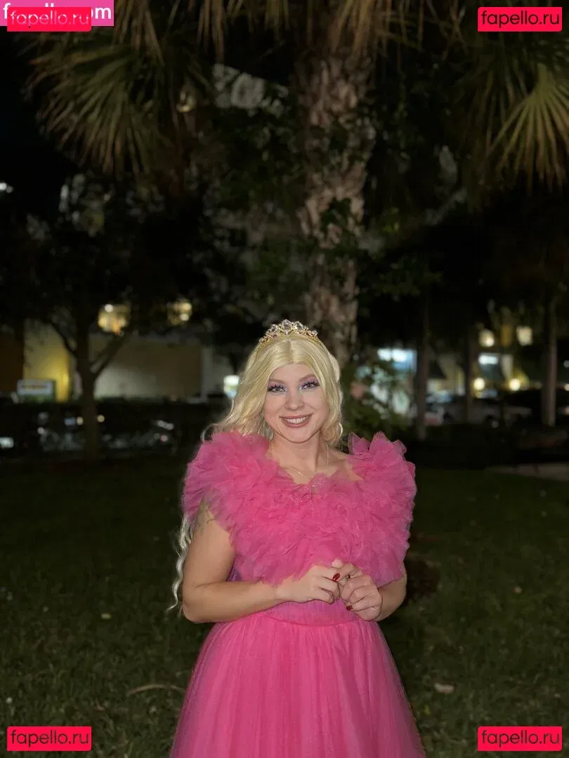 Alexamalbec Onlyfans Photo Gallery 