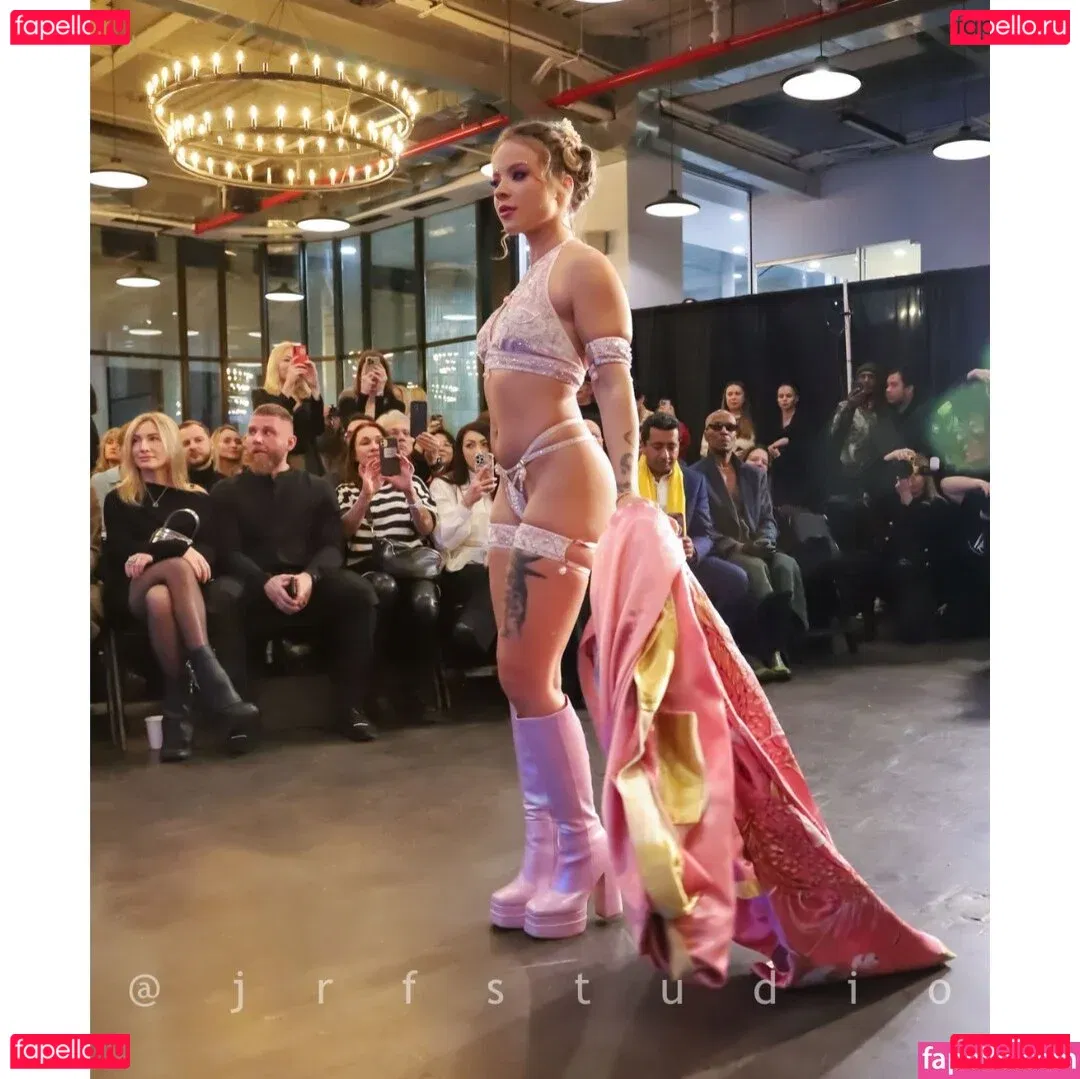 Alexamalbec Onlyfans Photo Gallery 