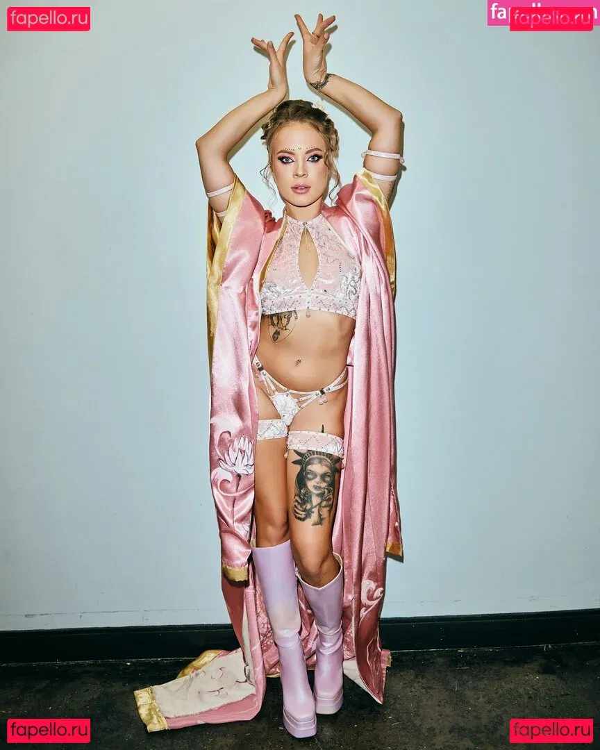 Alexamalbec Onlyfans Photo Gallery 