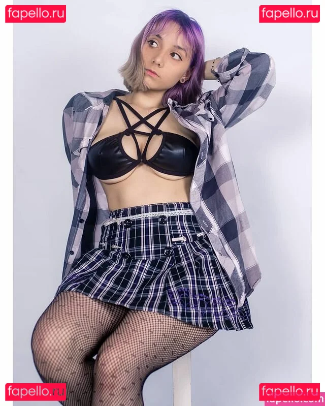 Mahou_gogo Onlyfans Photo Gallery 