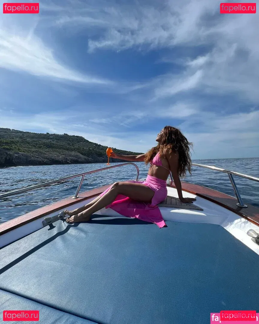 Lucy Alves Onlyfans Photo Gallery 