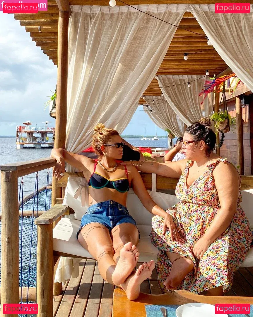 Lucy Alves Onlyfans Photo Gallery 