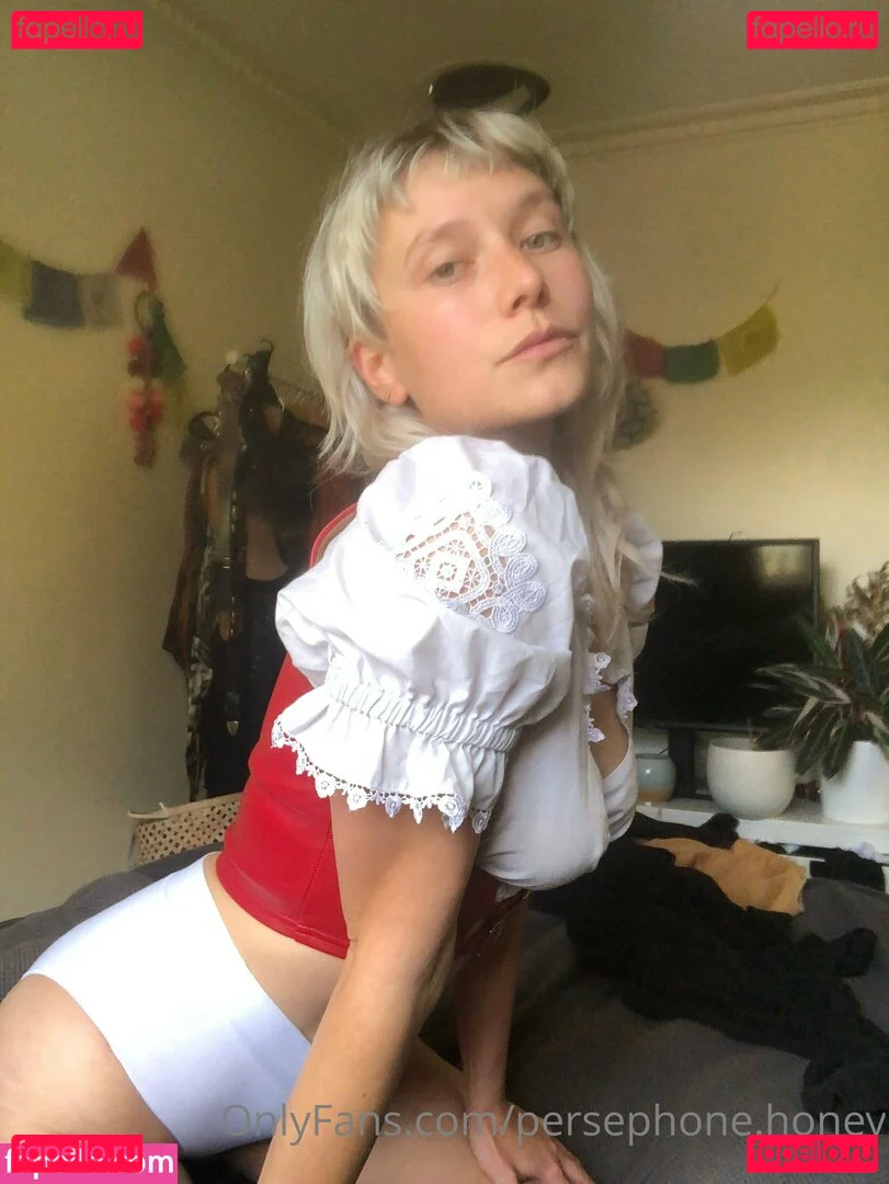 persephone.honey Onlyfans Photo Gallery 