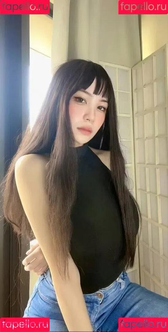 Lolaaasaur Onlyfans Photo Gallery 
