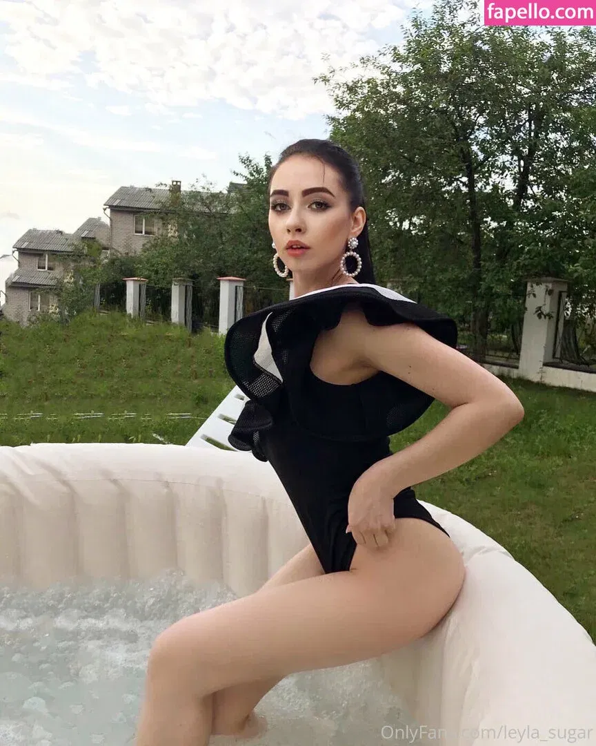 Lolaaasaur Onlyfans Photo Gallery 