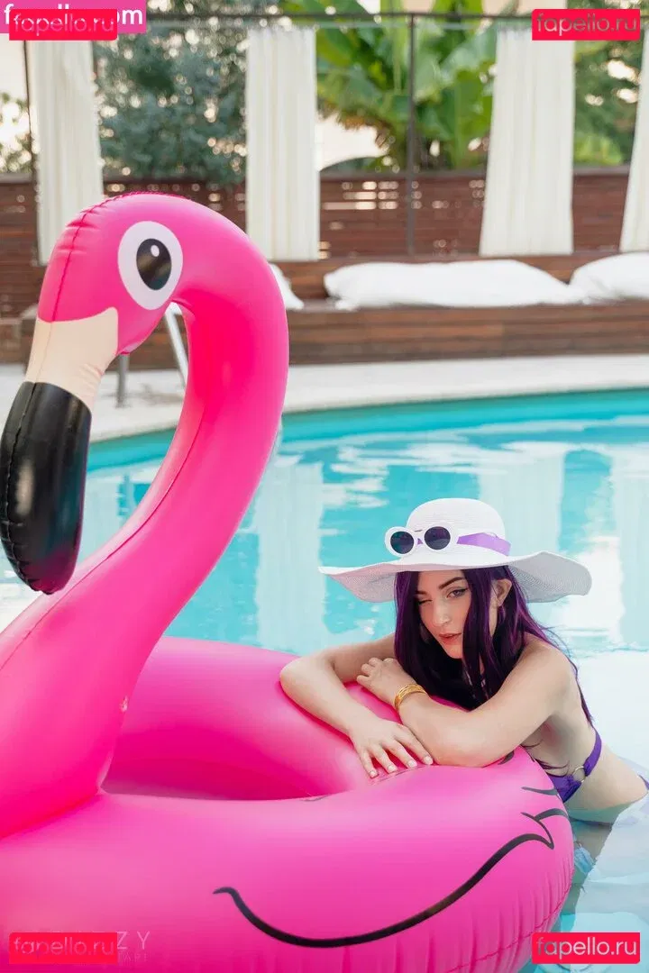 Elycoris Onlyfans Photo Gallery 