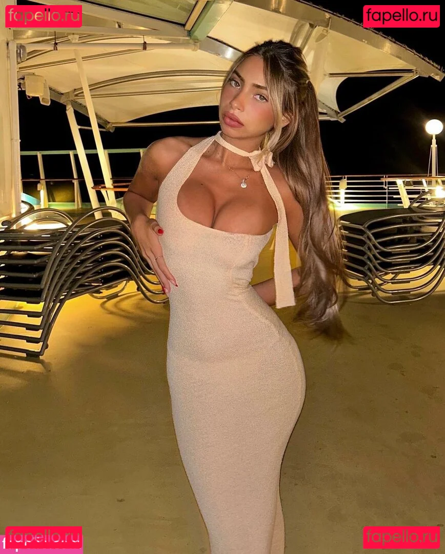 Koral Alkobi Onlyfans Photo Gallery 