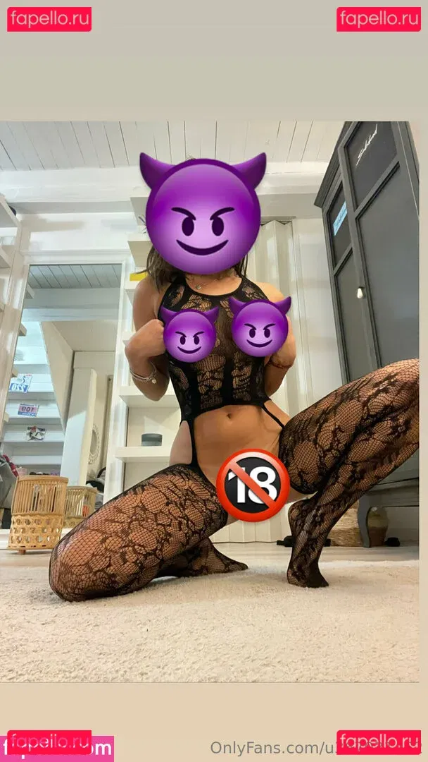 rebyy Onlyfans Photo Gallery 