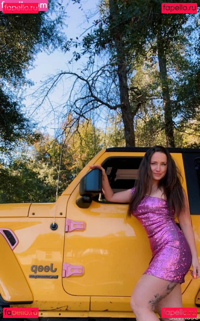 SavRose Onlyfans Photo Gallery 