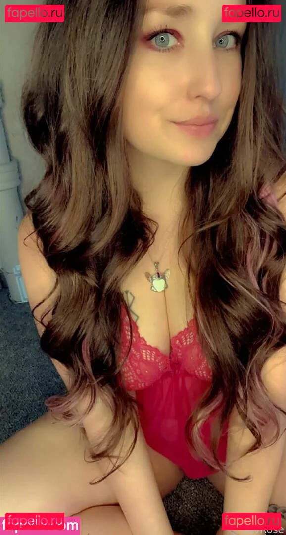 SavRose Onlyfans Photo Gallery 