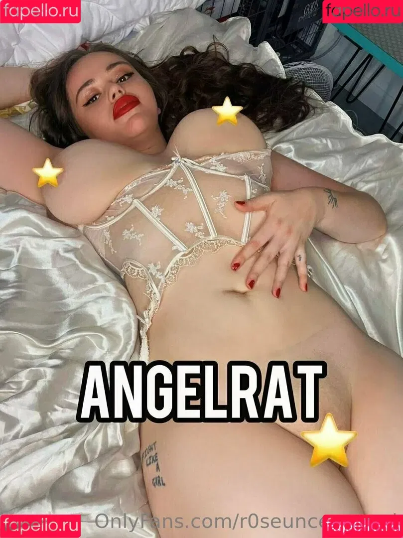 r0seuncensored Onlyfans Photo Gallery 