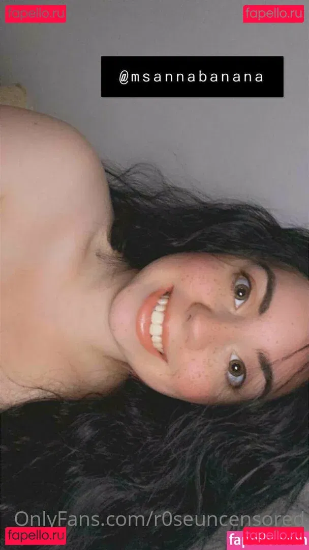 r0seuncensored Onlyfans Photo Gallery 