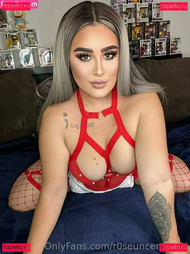 r0seuncensored Onlyfans Photo Gallery 