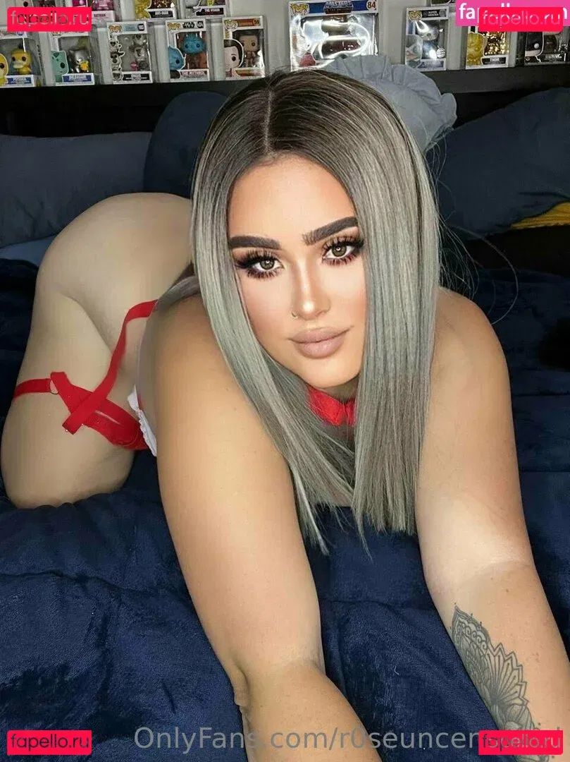 r0seuncensored Onlyfans Photo Gallery 