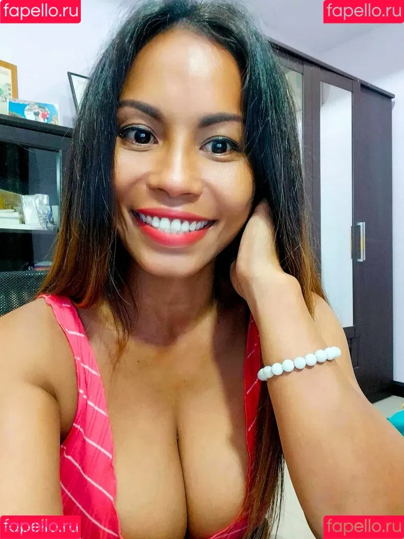 PaulaThai Onlyfans Photo Gallery 