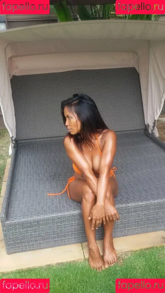 PaulaThai Onlyfans Photo Gallery 
