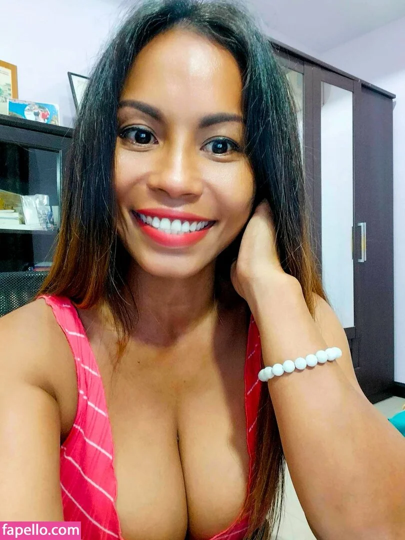 PaulaThai Onlyfans Photo Gallery 