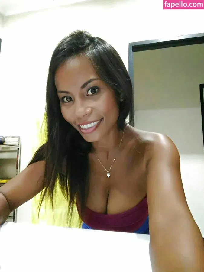 PaulaThai Onlyfans Photo Gallery 